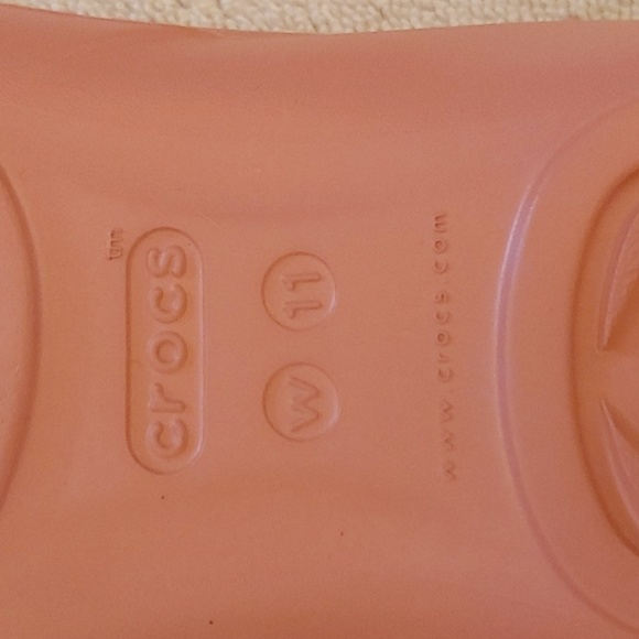 CROCS Sloane Blossom Pink Flat Sz 11W NEW --PAYPAL Payment ONLY - Picture 3 of 7